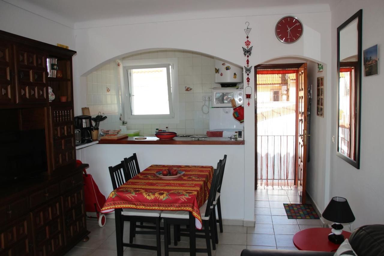 Appartement Empuria Емпуриабрава Екстериор снимка